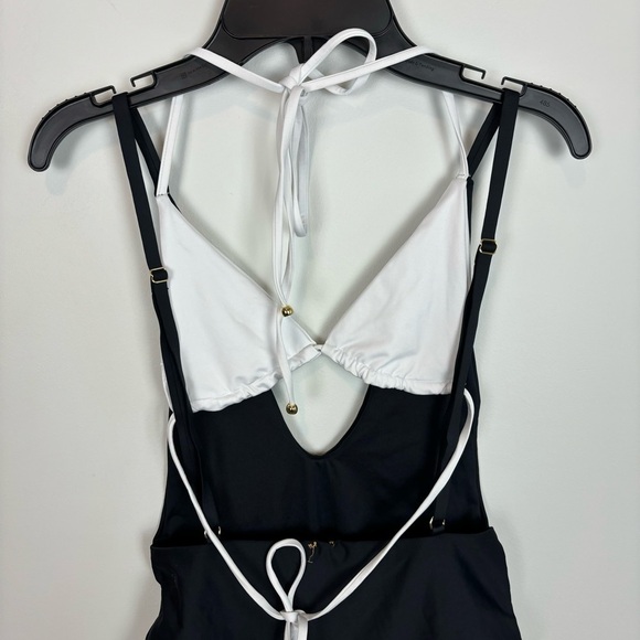 BOAMAR Irati One Piece in Black & White - Picture 5 of 9